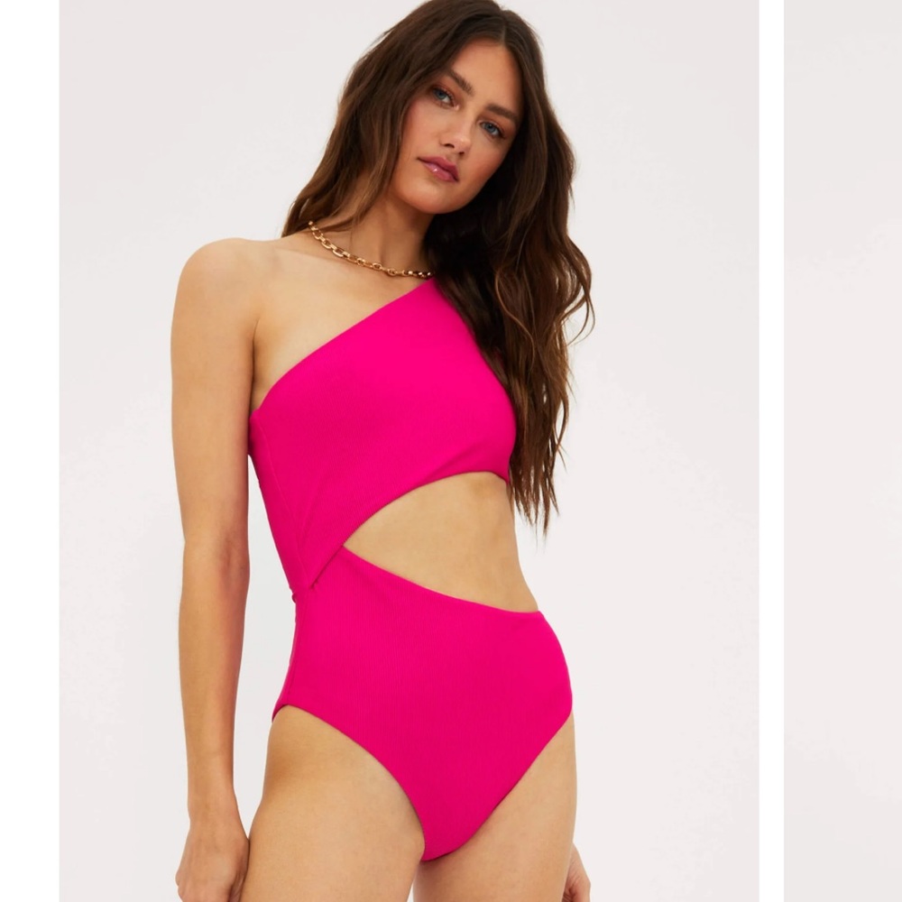 Celine One Piece fuchsia (medium)